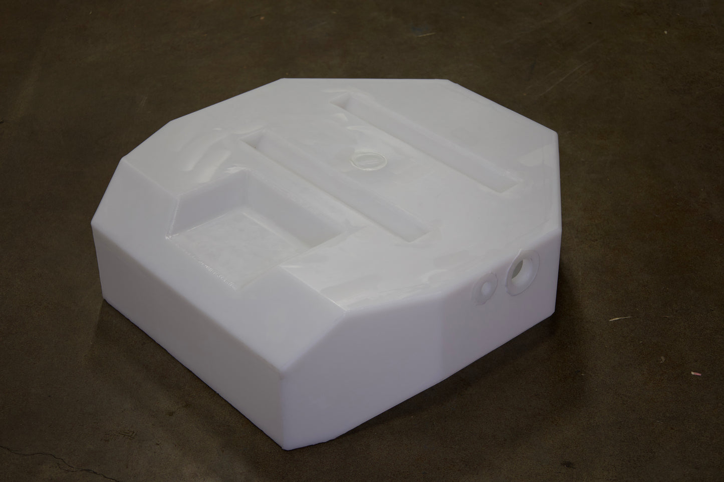 Sprinter Spare Tire Water Tank 32 Gal