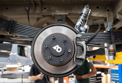 AO Fox 2.0 Reservoir Rear Shocks – Sprinter 2500 4×4