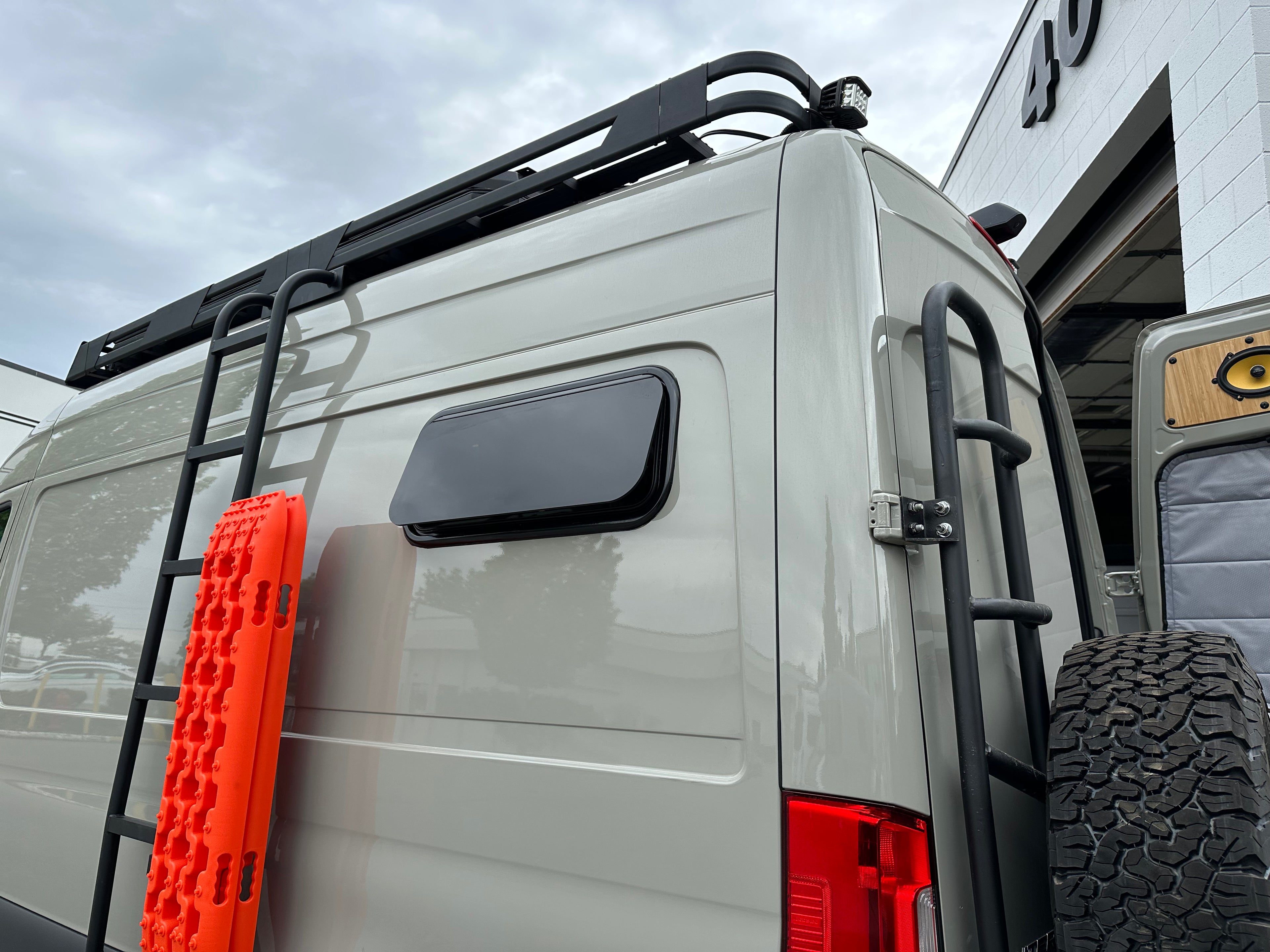 Camper Windows 700mmx300mm/27.56"x11.81"