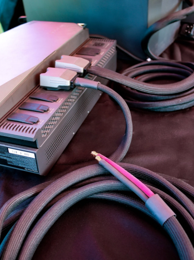 48-Volt Air Conditioner Cable for EcoFlow Power Kits (4-Post to Bare Wire, 20 Foot)